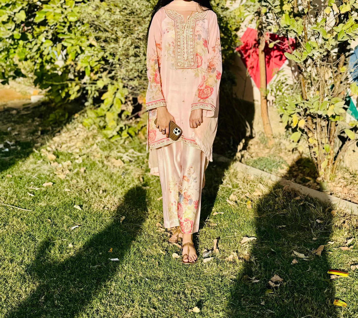 Noor E Gulabi